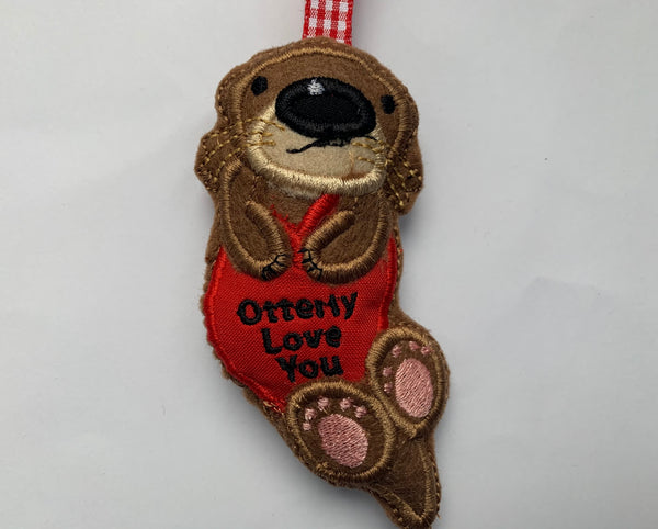 Otter felt Christmas tree ornament 