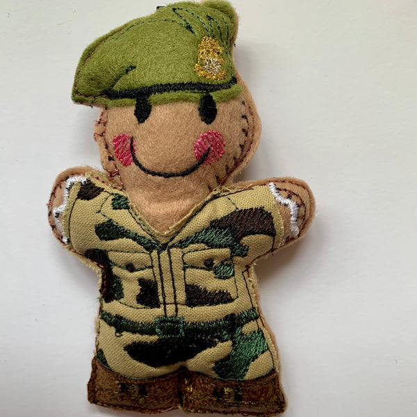Khaki beret soldier gingerbread man decoration